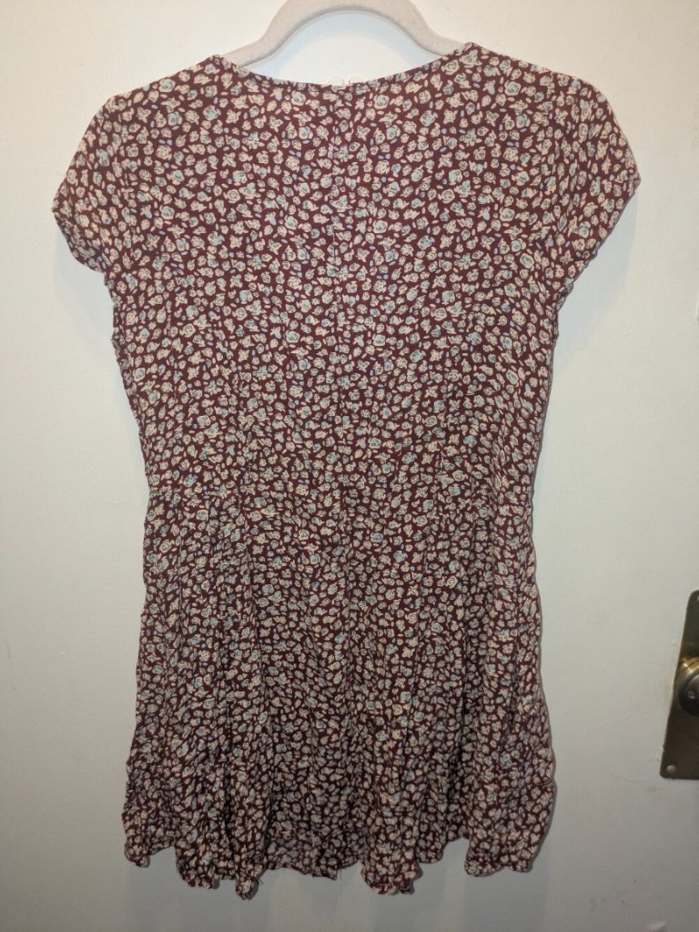 Mudd Women's Burgundy Floral Button-Down Mini Dress - Size Medium - Picture 6 of 6